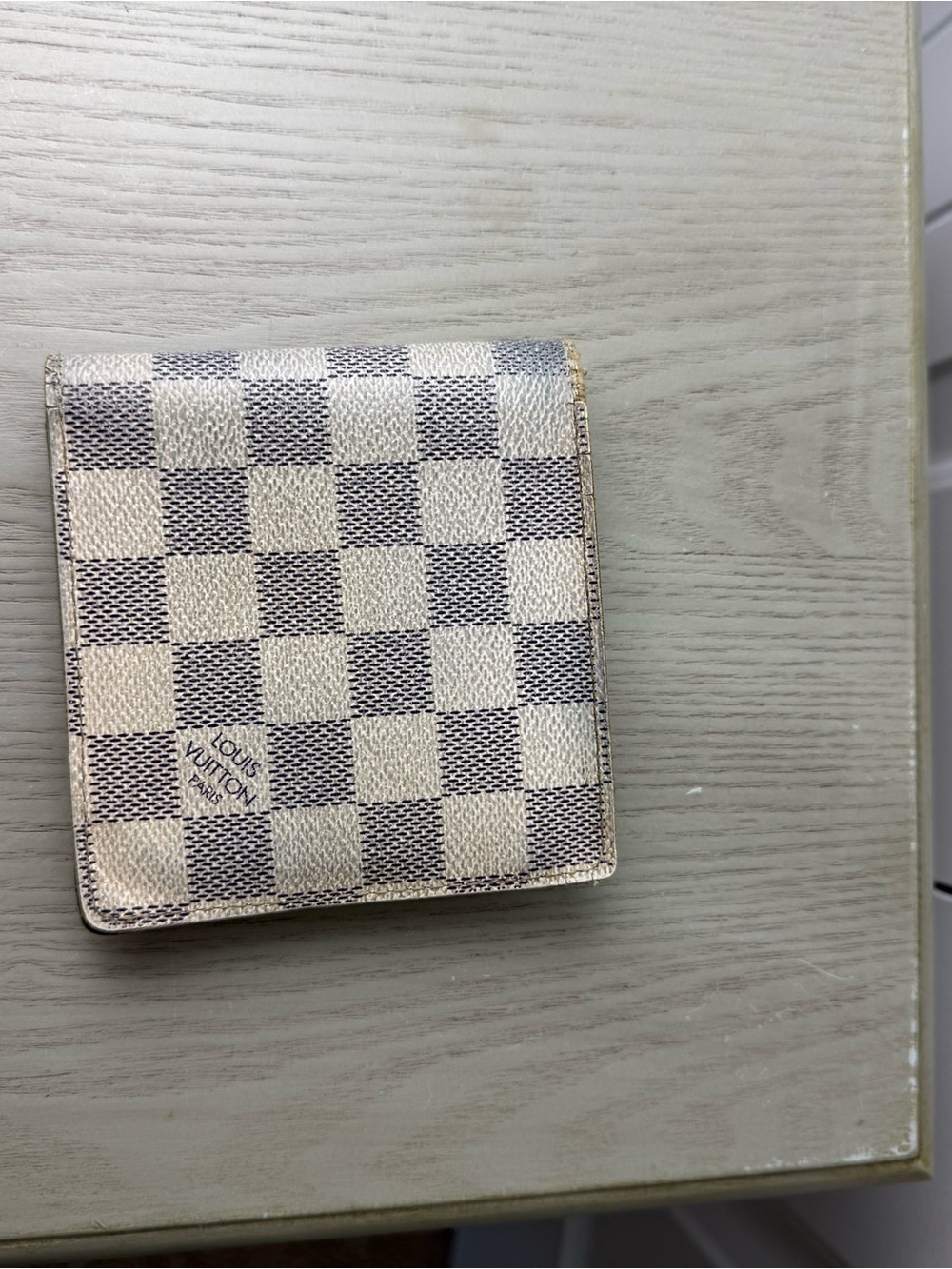 Louis Vuitton Damier Azur Small Card & Key Holder in Cream and Light Gray